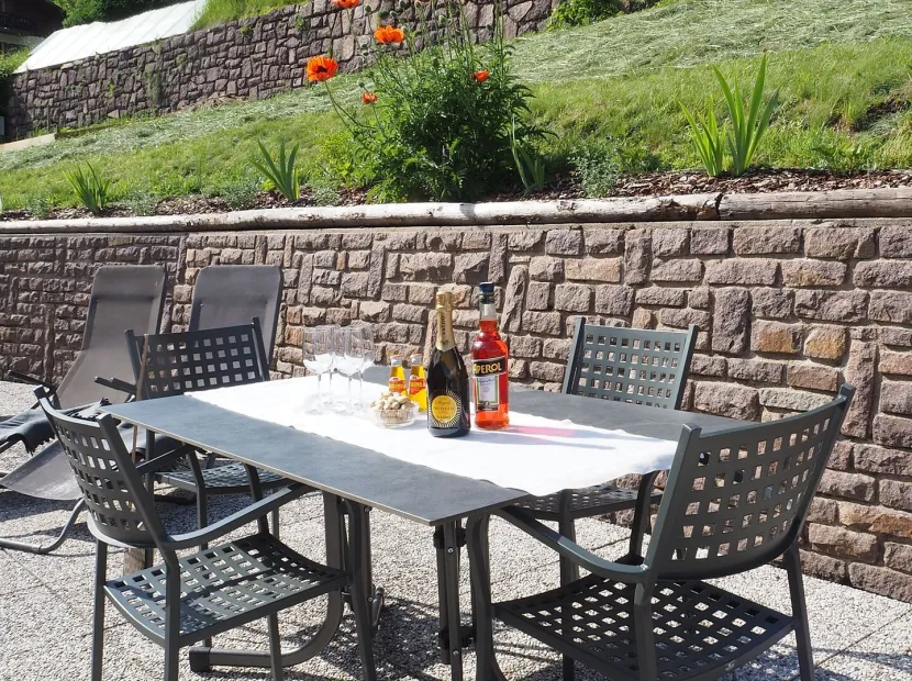 Apartments Cësa Zotlin