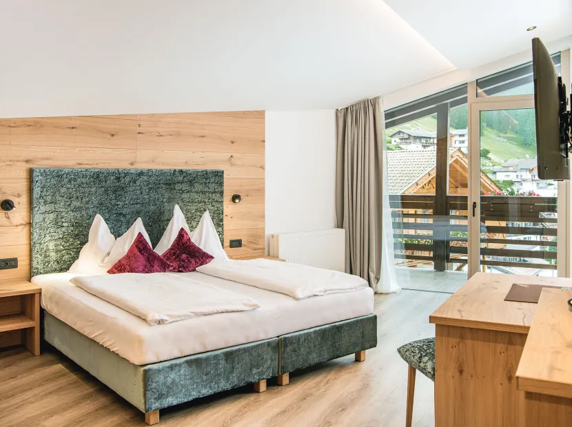 Garni-Hotel Miara – Your Dolomites Home