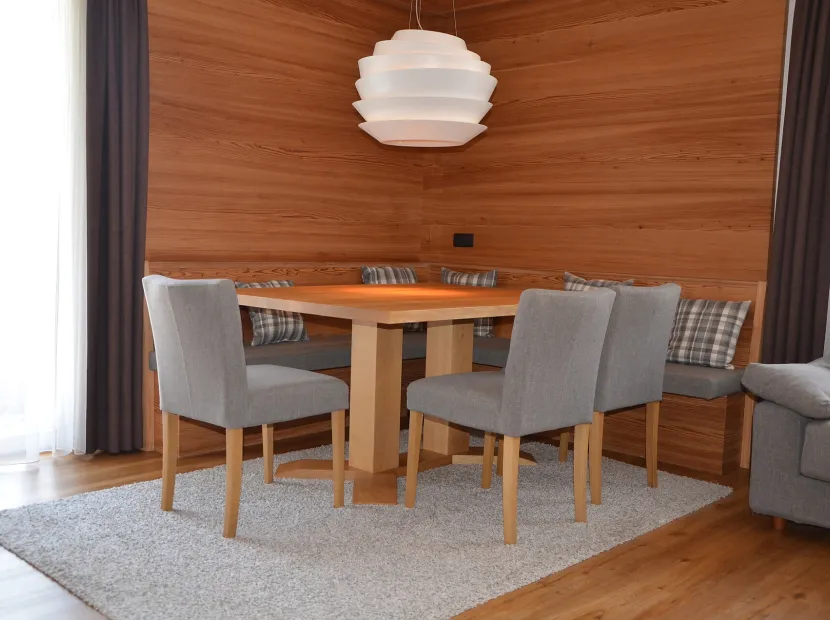 Apartments Riffeser Alma