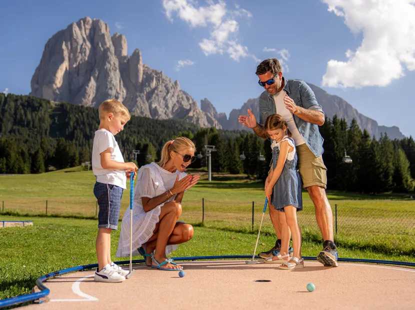 Monte Pana – Dolomites Hotel