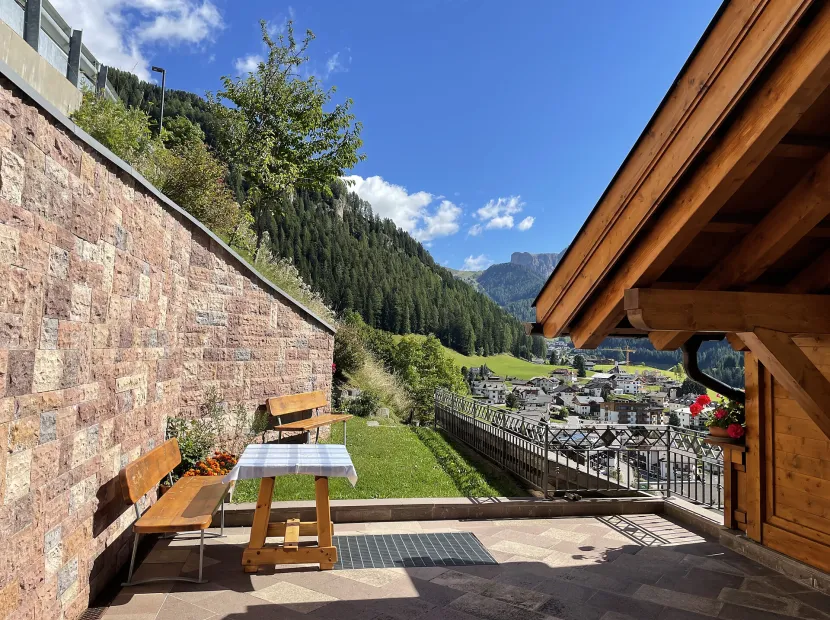 Apartments Sëura Inaz