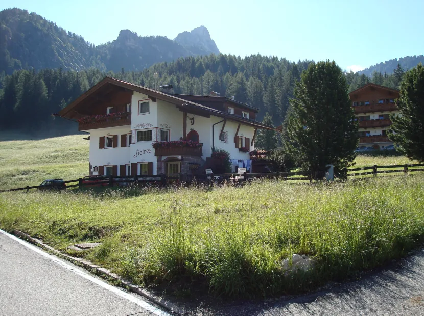 Apartments Lietres