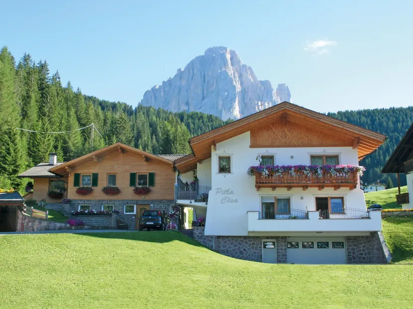 Apartments Pitla Cësa