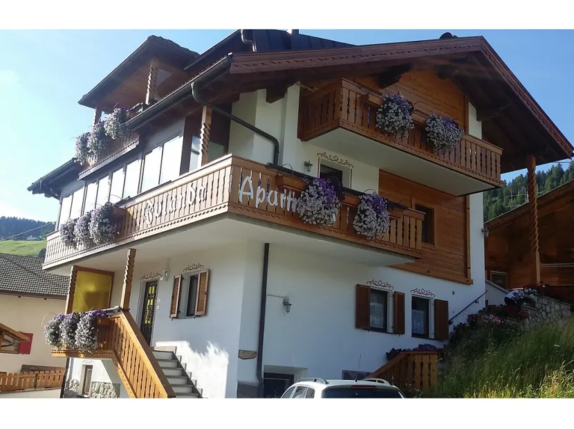 Apartments Jolanda