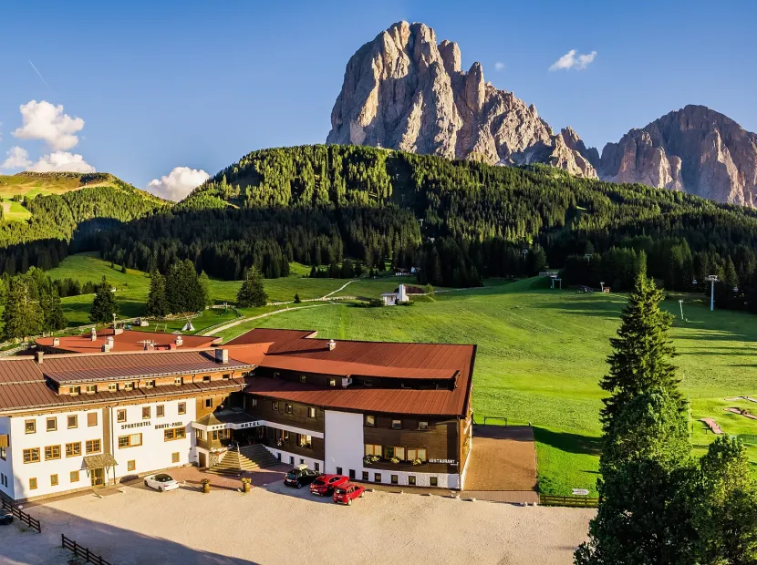 Monte Pana – Dolomites Hotel