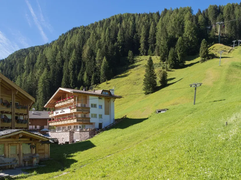 Garni-Hotel Giardin Boutique B & B