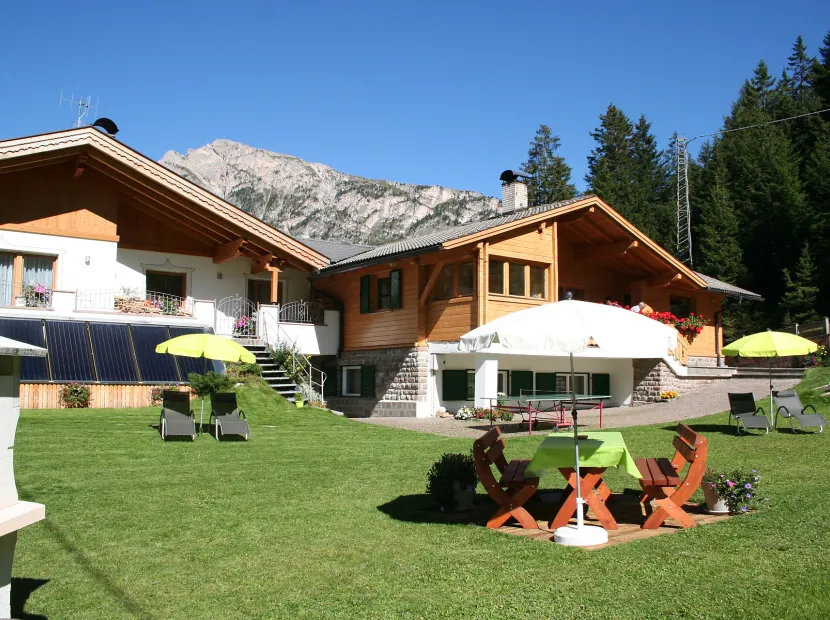 Apartments Chalet Pitla Cësa