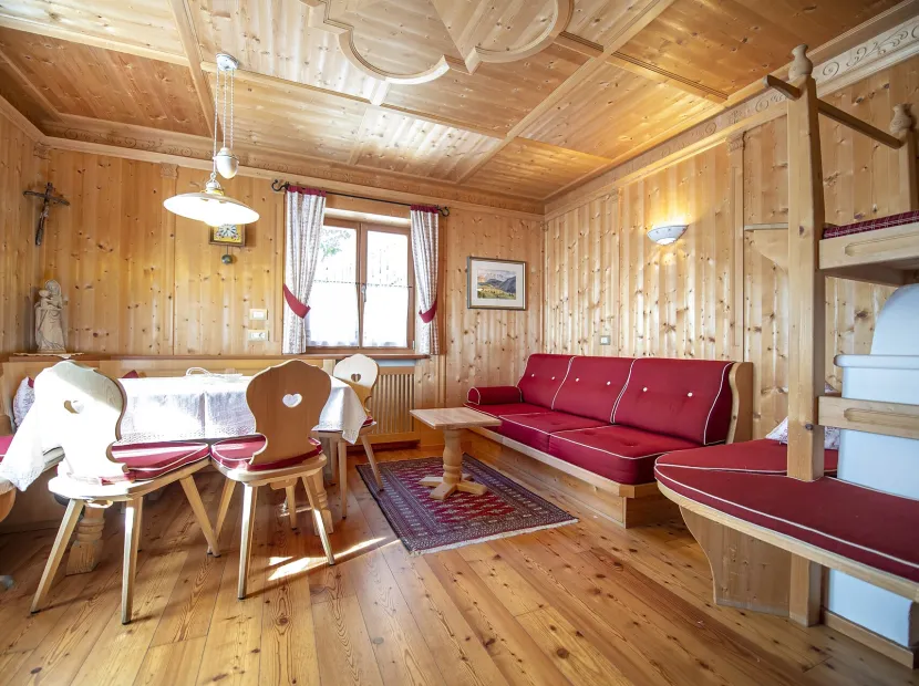 Apartments Cësa Carolina