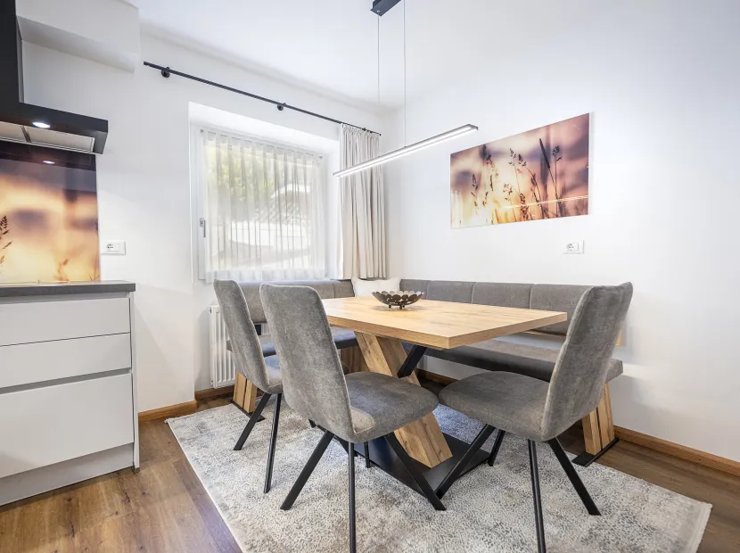 Apartments Pivan