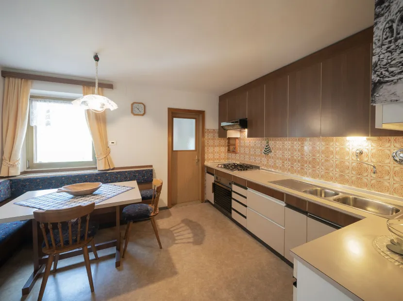Apartments Cesa Ucel
