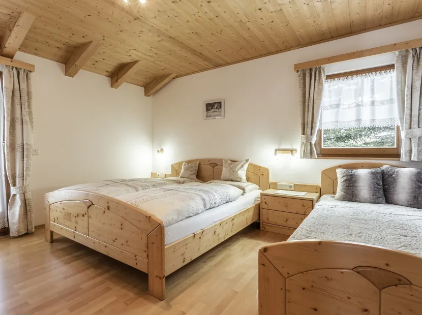 Apartments Ciaslat