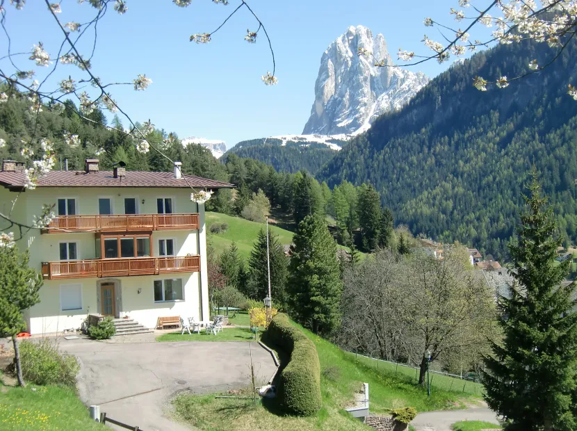 Apartments Rella Moroder Manuela