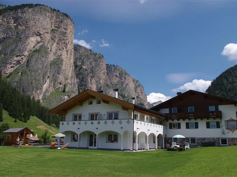 Apartments Chalet Helene