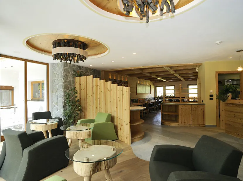 Garni-Hotel Dlaces