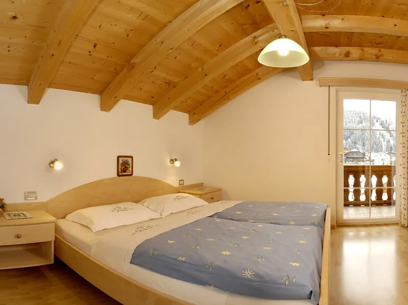 Apartments Roman