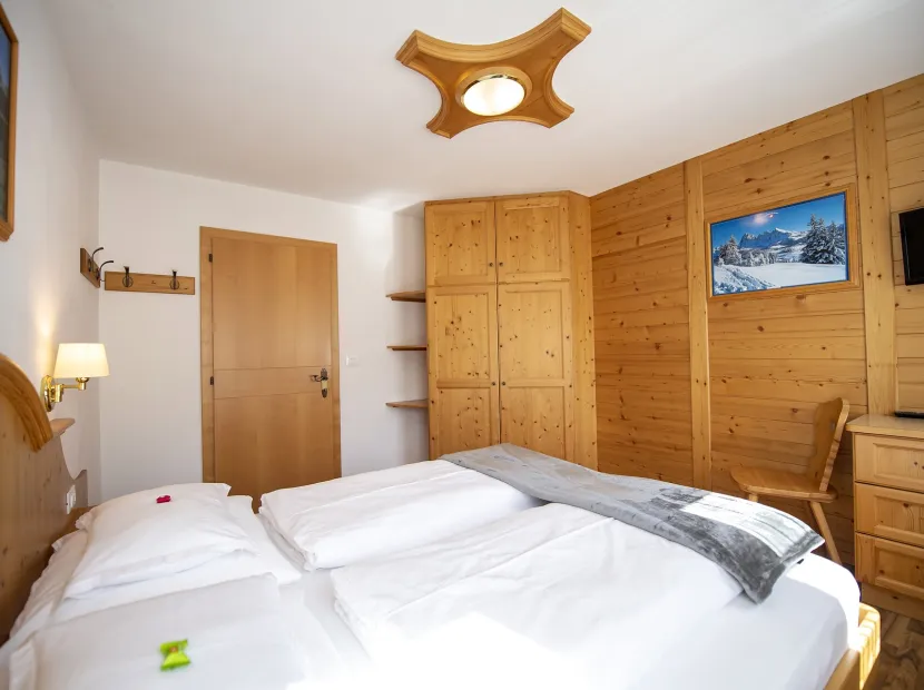 Apartments Miara