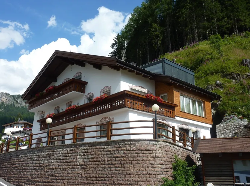 Apartments Villa Perla