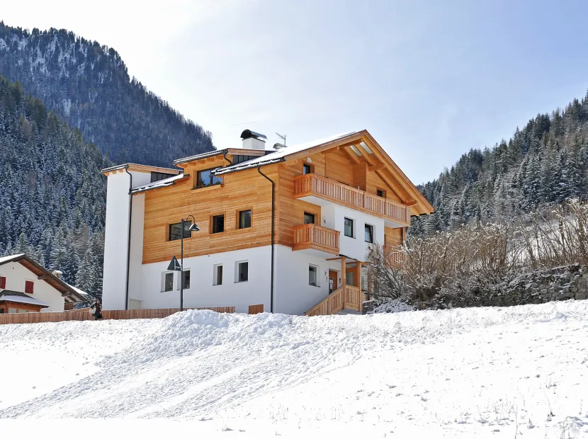 Apartments Cesa Leni