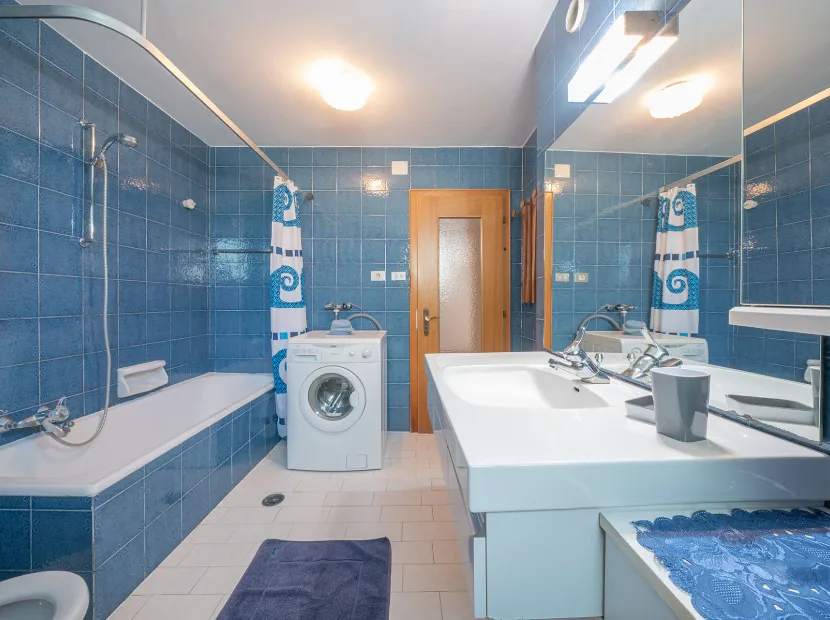 Apartments Cesa Ucel