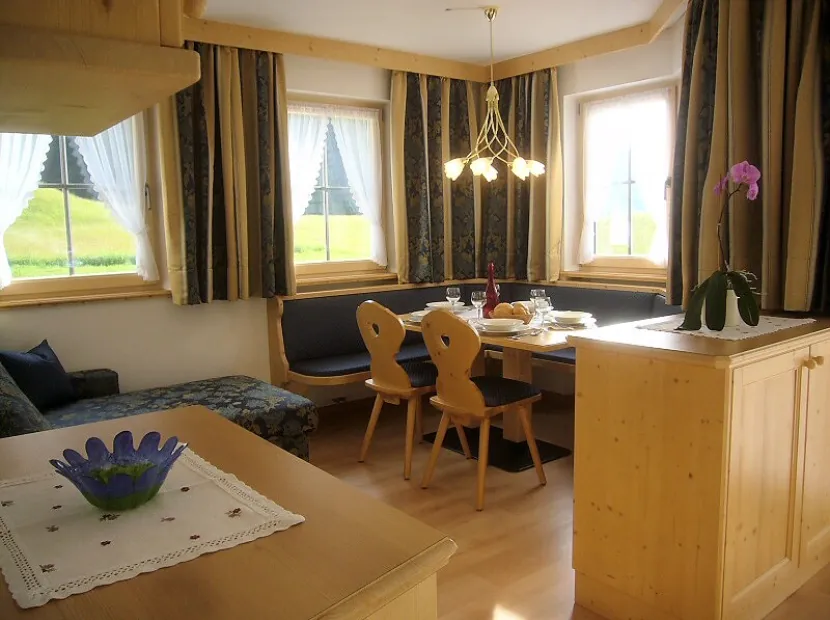 Apartments Artitsch