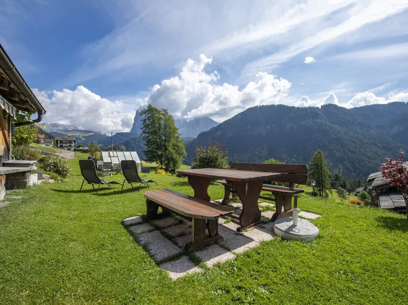 Apartments Trebe