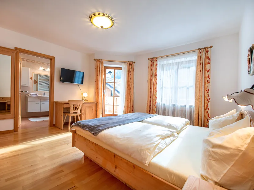 Apartments Cësa Carolina