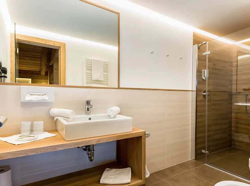 Garni-Hotel Aghel Suites & Apartments