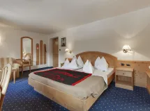 Camera doppia/matrimoniale standard con vista sulle Odle - Monte Pana – Dolomites Hotel