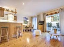 Ferienwohnung mit 2 Schlafzimmer, 2 Bäder und Terrasse mit Langkofelblick - Apartments Marienstern