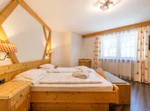 Camera Cir - Hotel Somont