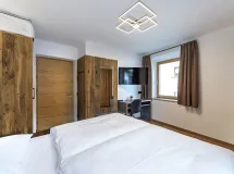 Appartamento con 2 camere da letto e piccolo terrazzo - Apartments Fina
