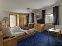 Camera doppia/matrimoniale standard con vista sulle Odle - Monte Pana – Dolomites Hotel