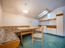 Three-Bedroom Apartment with balcony - Apartments Senoner Karl