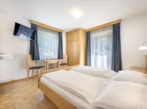 Ferienwohnung mit 2 Schlafzimmern und Balkon an der Saslong Bahn - Apartments Pivan