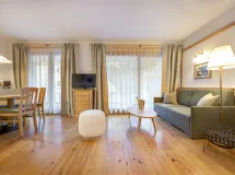 Ferienwohnung mit 2 Schlafzimmer, 2 Bäder und Terrasse mit Langkofelblick - Apartments Marienstern