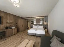 Suite "Saslonch" - Cendevaves Alpine Silence Hotel