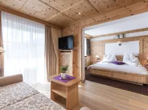 Suite Dolomites - Alpin Garden Luxury Maison & SPA