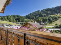 Two-Bedroom Apartment with balcony at the Saslong Cableway - Apartments Pivan