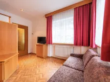 One-Bedroom Apartment - Apartments Jasmin