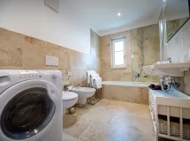 Ferienwohnung mit 2 Schlafzimmern und Garten - Apartments Villa Valeria
