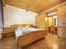 Ferienwohnung mit 2 Schlafzimmern im Zentrum von St. Ulrich - Apartments Romy