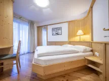 Ferienwohnung mit 2 Schlafzimmer, 2 Bäder und Terrasse mit Langkofelblick - Apartments Marienstern