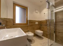 Ferienwohnung mit 2 Schlafzimmern und Panoramaterrasse - Apartments Luech da Perteut Panorama & Wellness - Bauernhof
