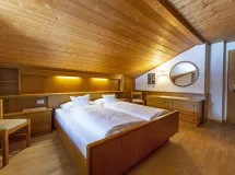 Ferienwohnung mit 3 Schlafzimmern und Panoramabalkon - Apartments Pizaut