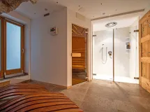 Ferienwohnung mit Garten und privater Sauna - Apartments Cristina Hospitality