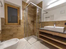 Ferienwohnung mit 2 Schlafzimmern und Panoramaterrasse - Apartments Luech da Perteut Panorama & Wellness - Bauernhof