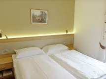 App. 2-3 Pers. - Residence Fever
