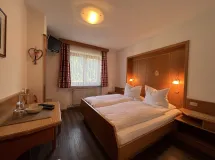 Apartment with 2 double bedrooms and 1 single bedroom - 100 m² - Apartments Enjoy Dolomites - Chalet