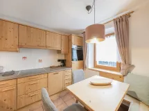 Ferienwohnung mit 2 Schlafzimmer und Balkon - Apartments Carmen