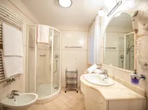 Two-Bedroom Apartment - Apartments Cësa Carolina